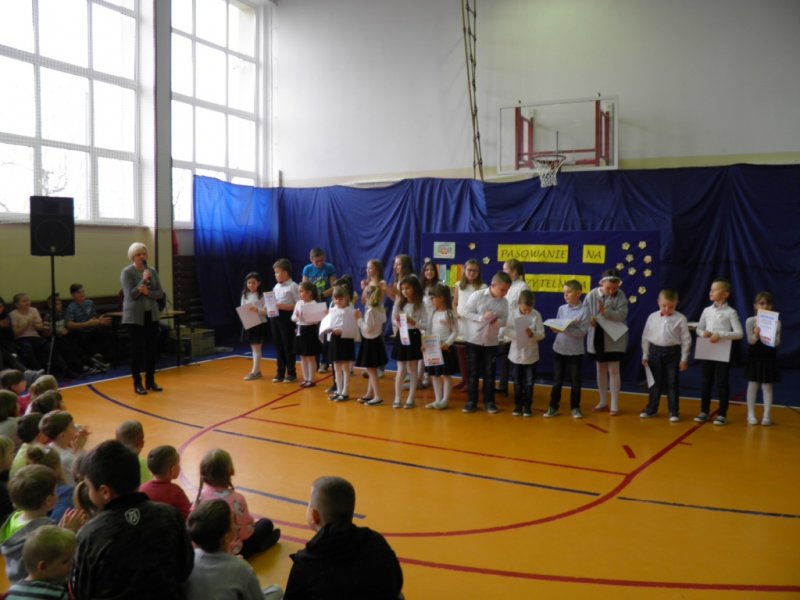 Pasowanie na ucznia klasy I.